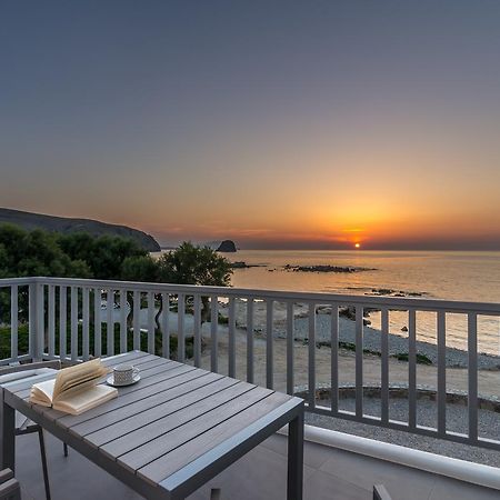 Milos Waves Luxury Apartments Полония Екстериор снимка