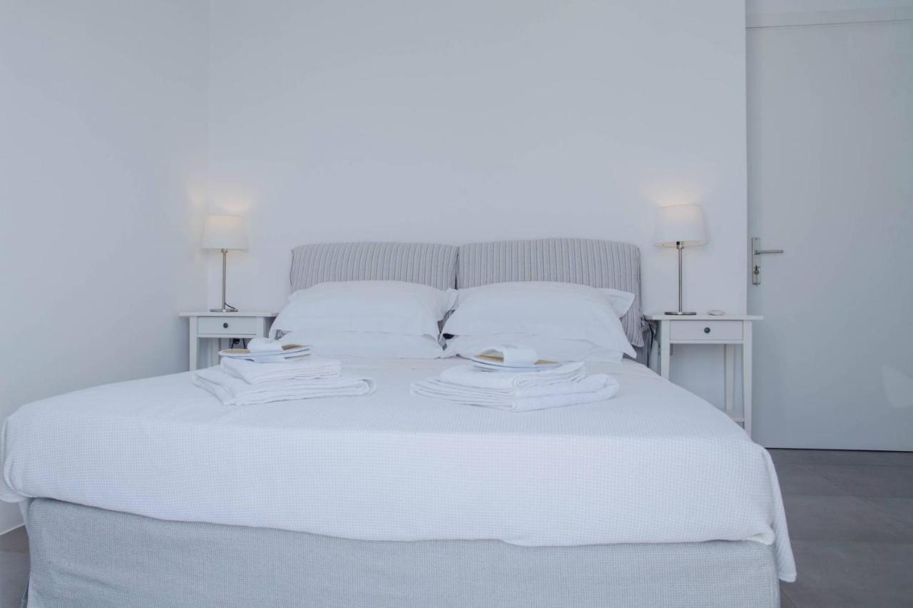 Milos Waves Luxury Apartments Полония Екстериор снимка