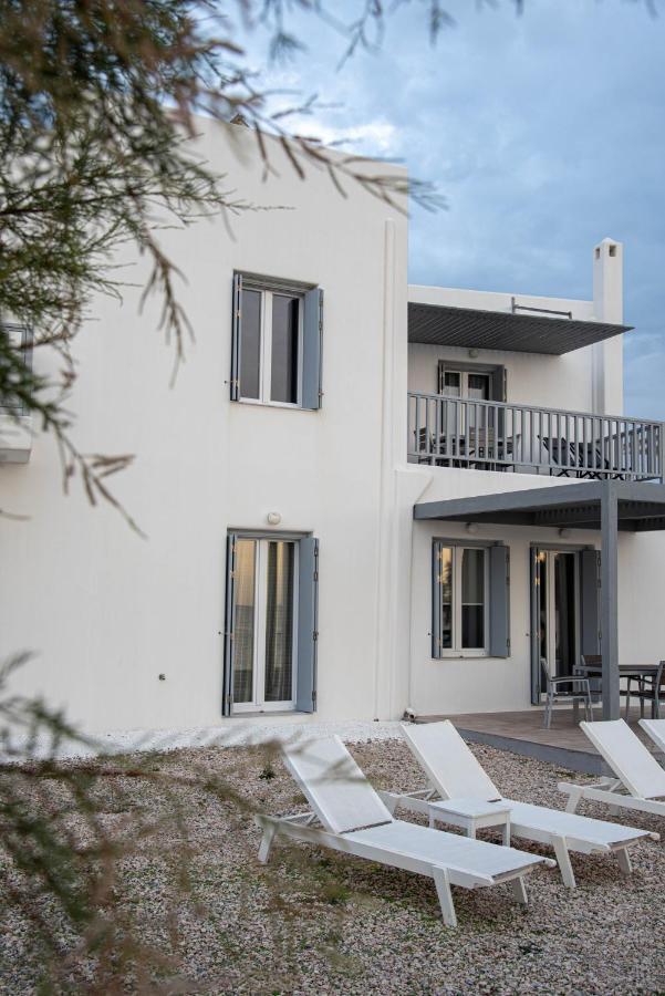 Milos Waves Luxury Apartments Полония Екстериор снимка