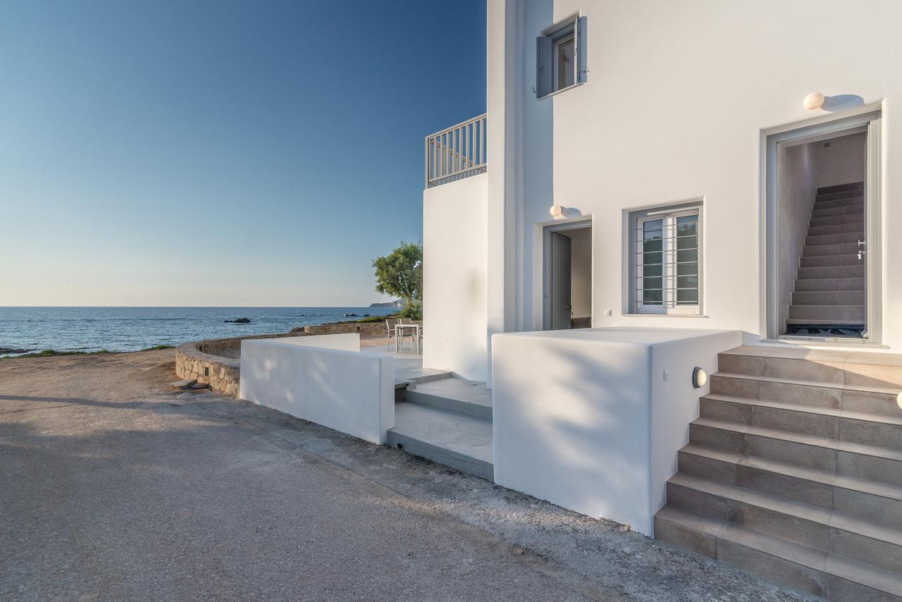 Milos Waves Luxury Apartments Полония Екстериор снимка